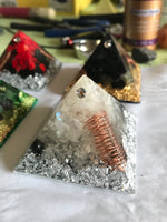 Load image into Gallery viewer, MYSTIC MOON ORGONE, ORGNITE PYRAMID
